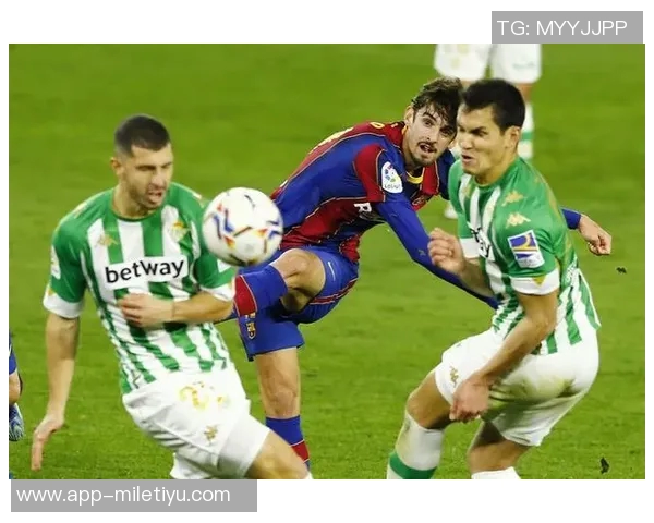 葡萄牙体育与特林康续约至2030年年薪翻倍解约金高达1亿欧元