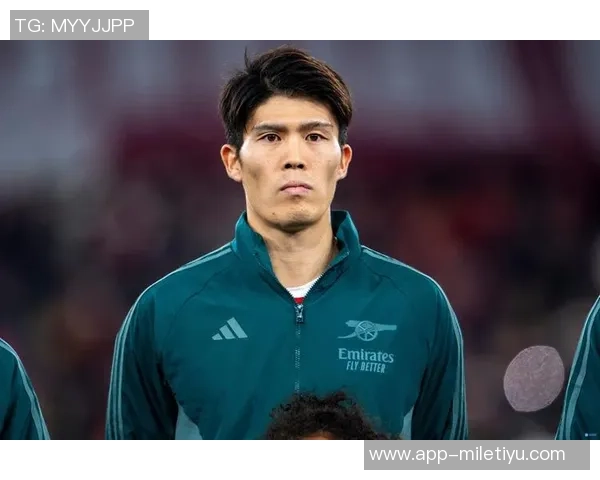 富安健洋与阿贾克斯达成协议将租借至赛季结束下周二进行体检