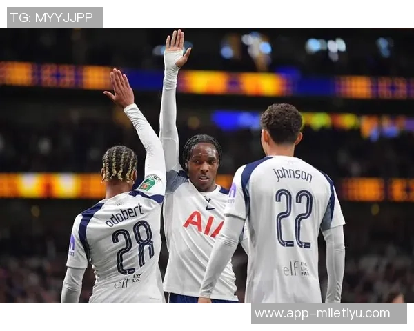 帕利尼亚谈转会热刺经历感受到诚意未料回英超如此迅速